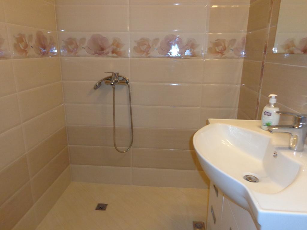 Luxury Apartment Lazur 2 Burgas Room photo
