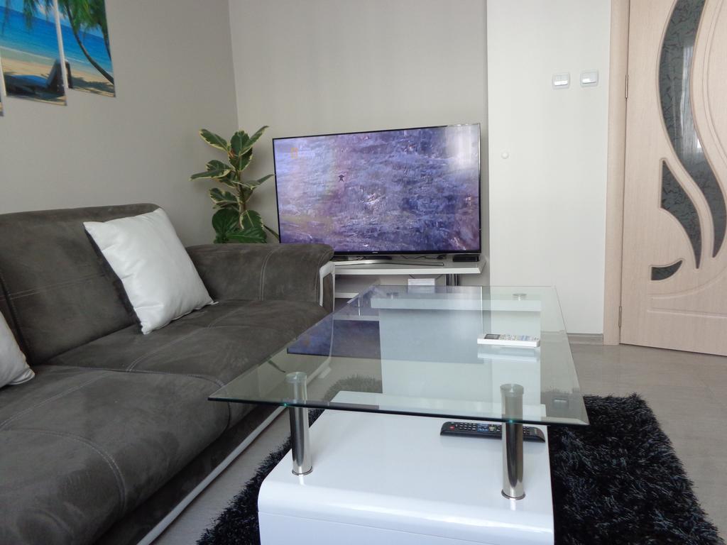 Luxury Apartment Lazur 2 Burgas Room photo