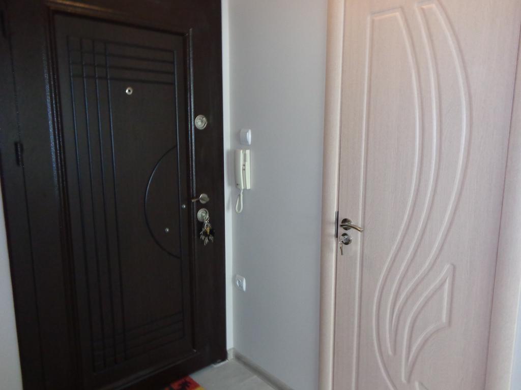 Luxury Apartment Lazur 2 Burgas Exterior photo
